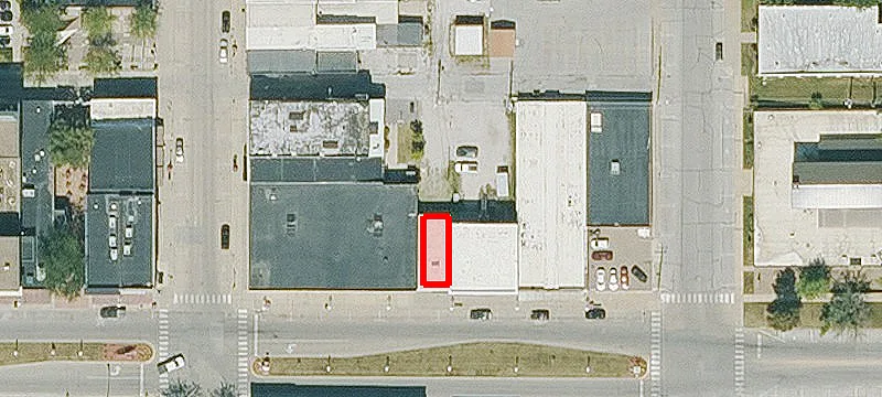 1212 Willis Ave
