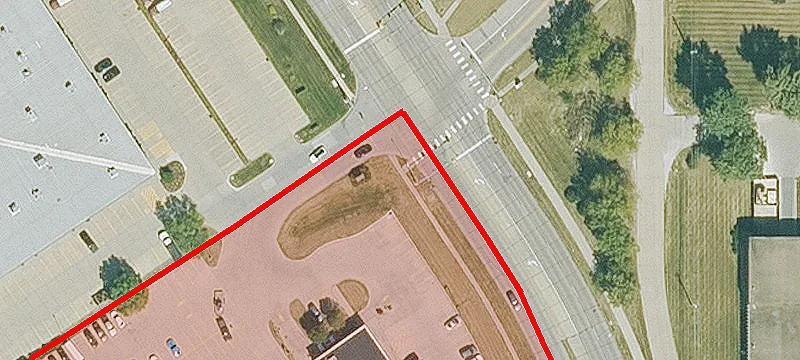 3892 Urbandale Dr