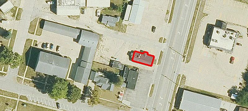 138 Main St