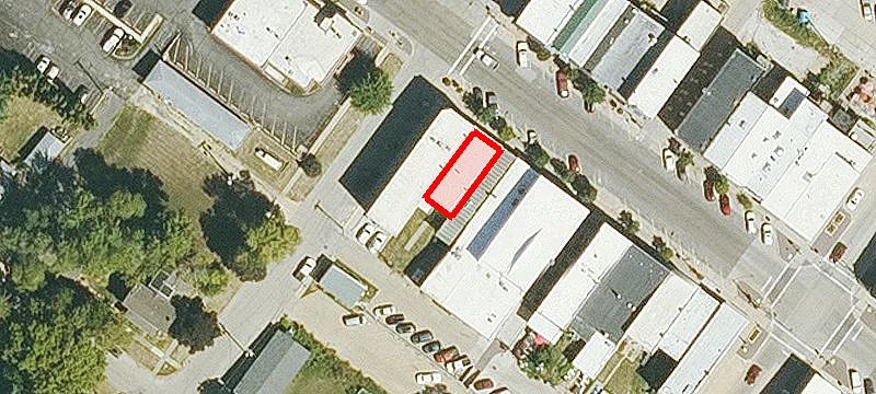 122 1st SW St