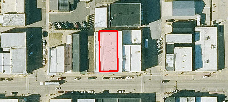 18 Main St