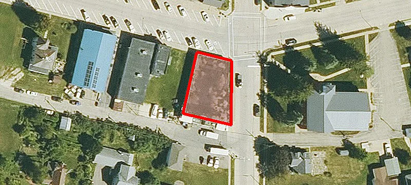 101 Main St