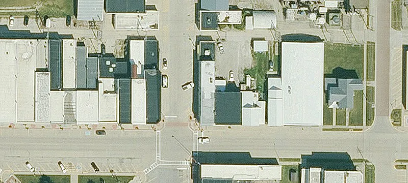 401 Main St
