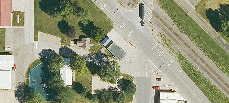 101 Old Hwy 34th W