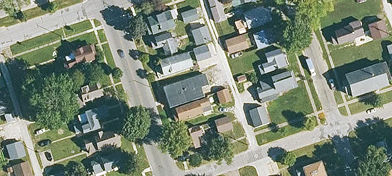 910 Central Ave