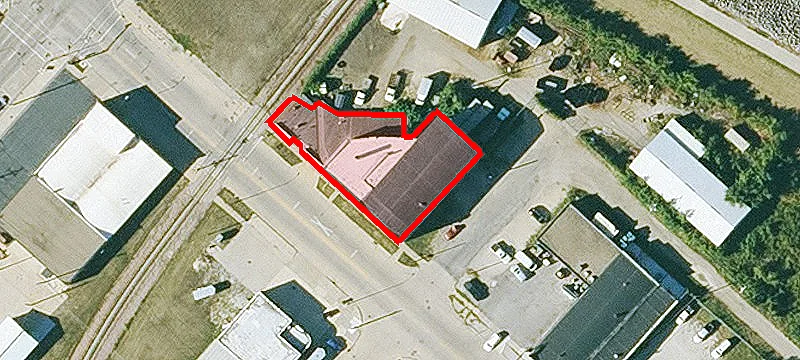 827 Commercial St