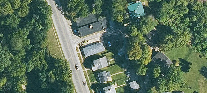 1240 Main St