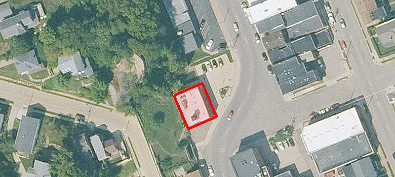 1805 Central Ave