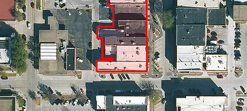 221 Main St