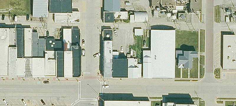 405 Main St