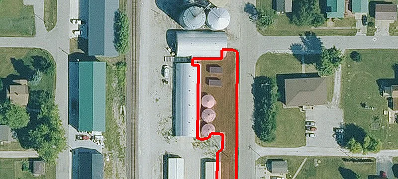 164 Railroad Ave