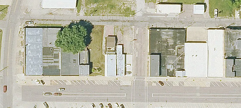 141 Main St