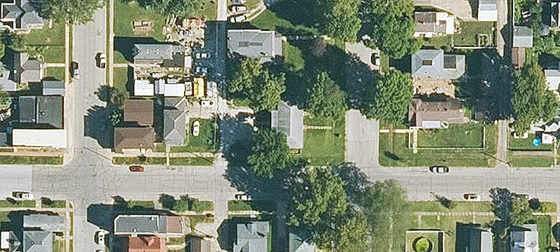 127 Woodlawn Ave