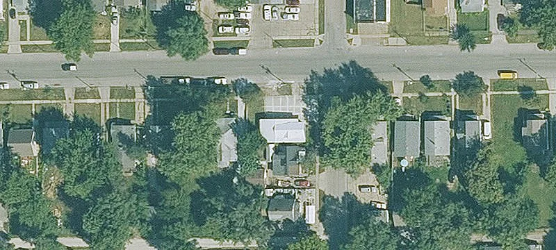 2359 Grand Ave