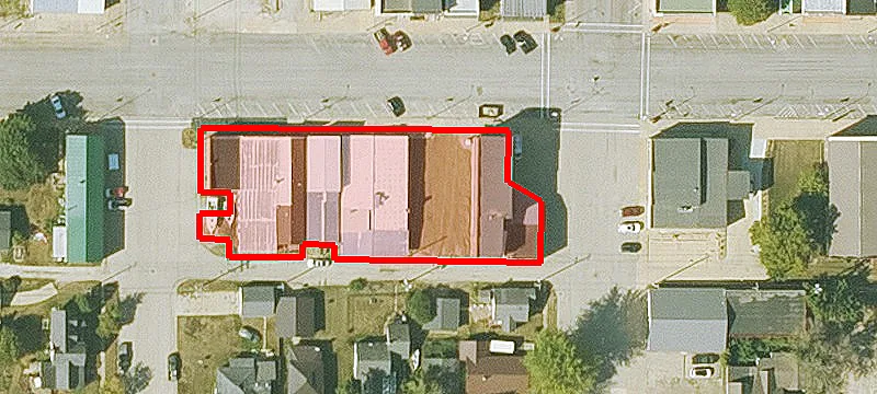 121 Main St