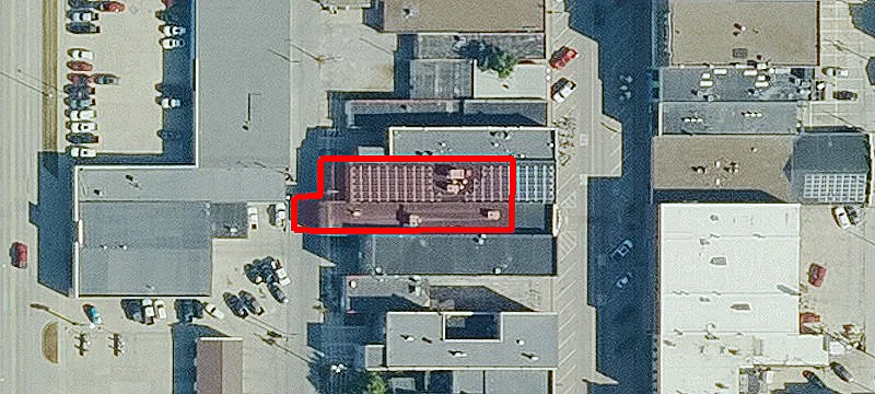 921 Main St