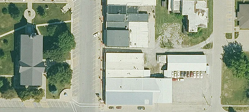 113 4th St