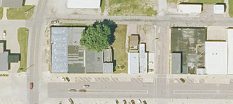 129 Main St