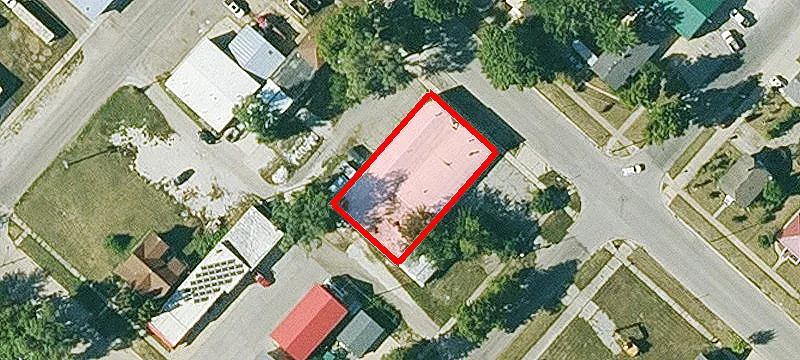 1620 Commercial St