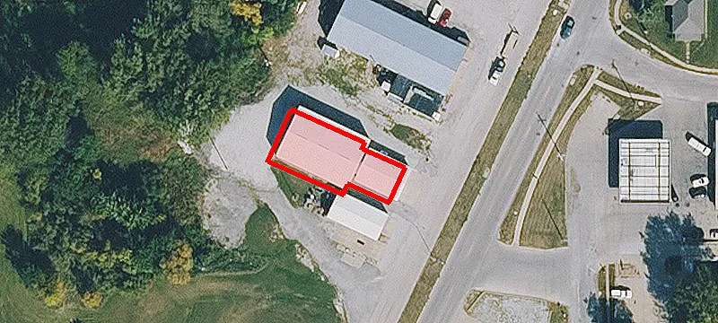402 Dr Van Zee Rd