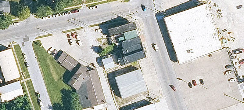 607 Main St