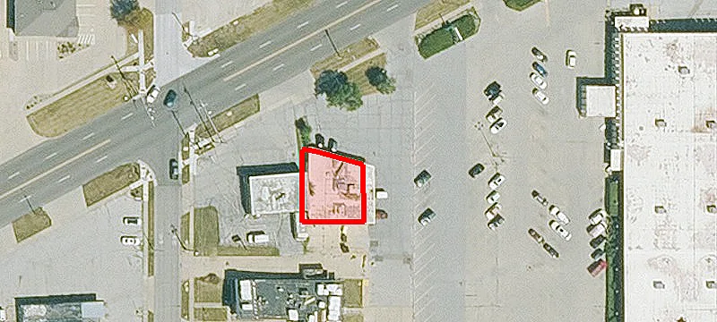 1220 Grand Ave