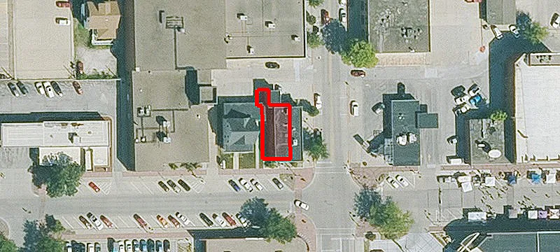 501 Main St