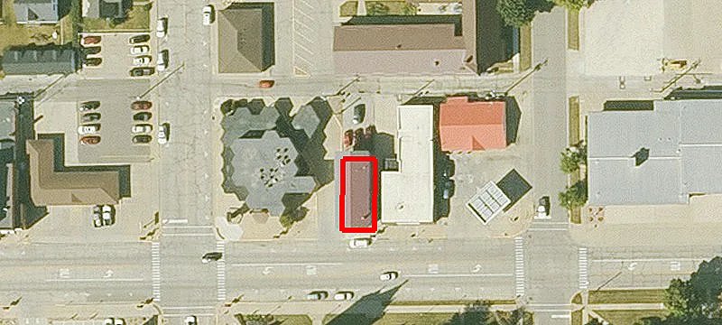 304 Main St