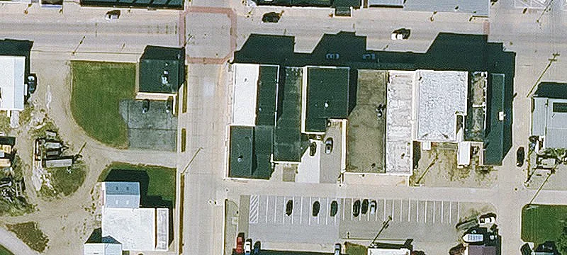 221 Main St