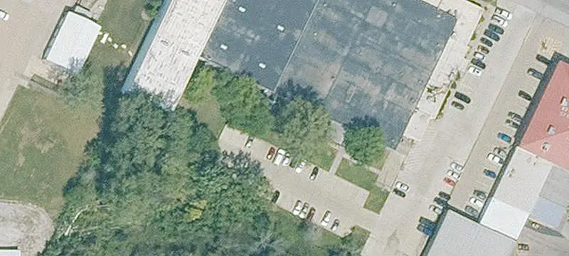 3737 Riv Dr