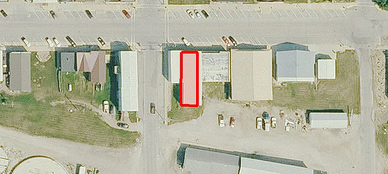 101 Main St