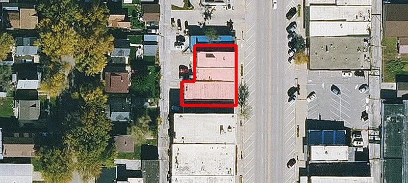 716 Lk Ave