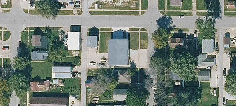 301 Maple St