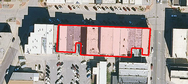 215 Main St