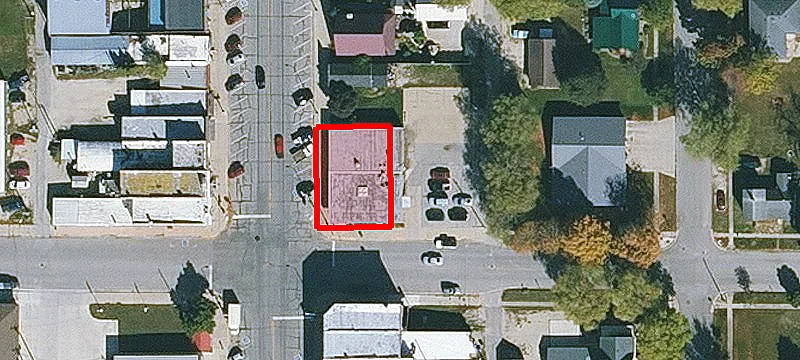 100 Main St