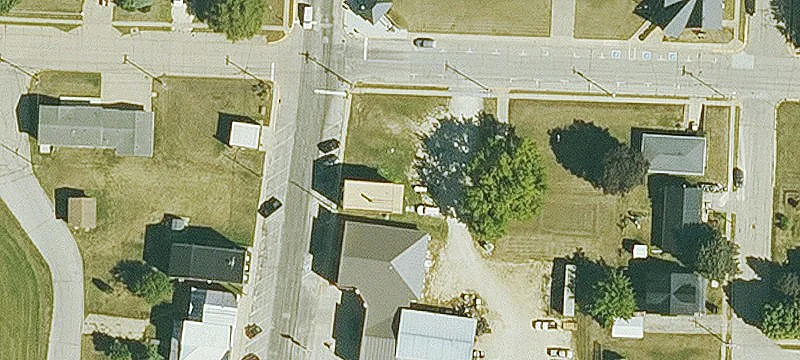 325 Main St