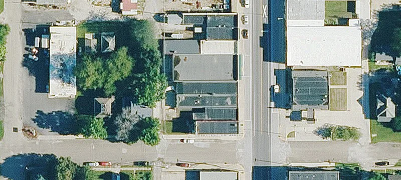 707 Main St