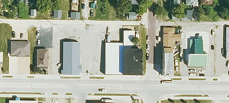 1205 Ave H H