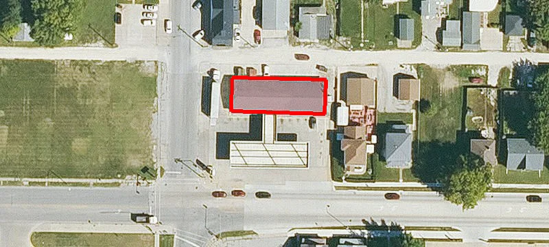 1735 Ave H H
