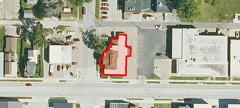 1035 Ave H H