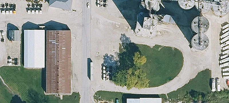 1207 Main St