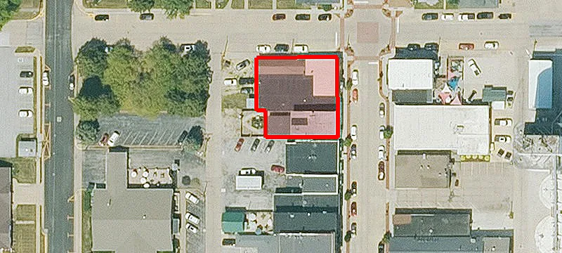 218 2nd St