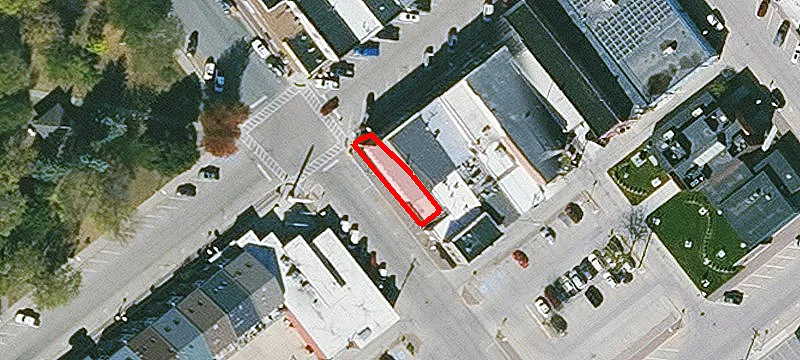 301 Main Ave