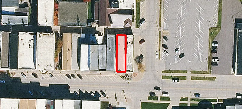 126 Main St