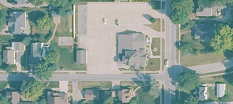 1301 Main St