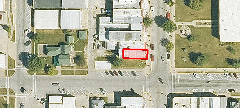 403 Cedar St