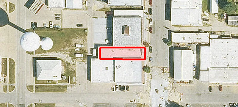 305 Cedar St