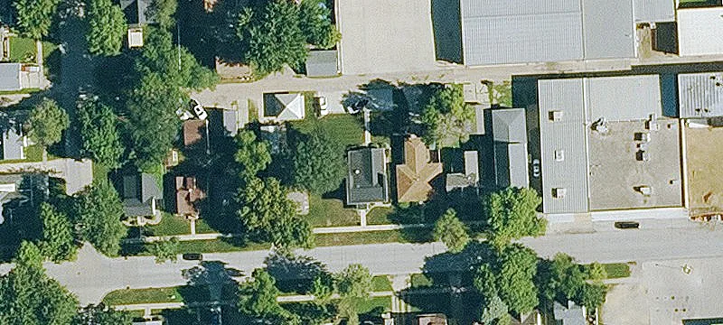 35 1st St