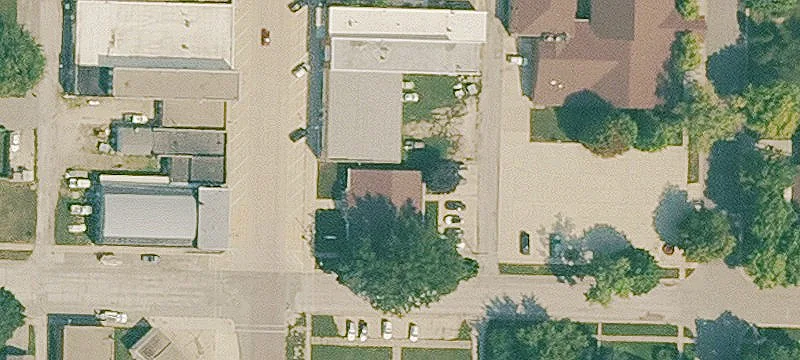 137 3rd St