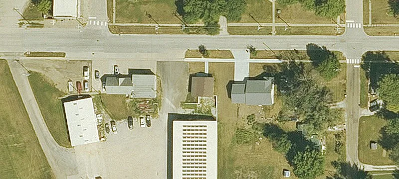 418 Main St